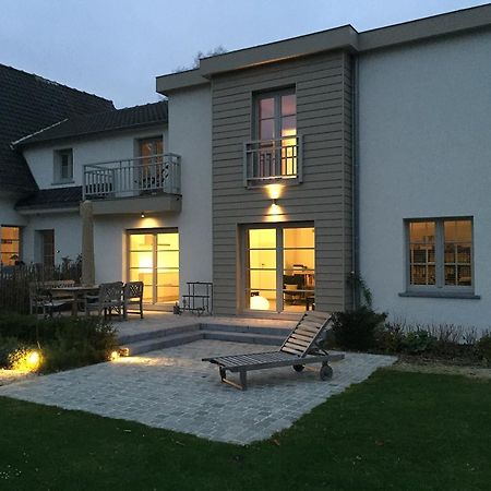 Le Chataignier Hotell Wezembeek-Oppem Exteriör bild